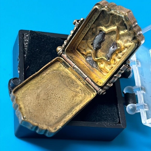 🖤Victorian antique locket pendant - Picture 9 of 14